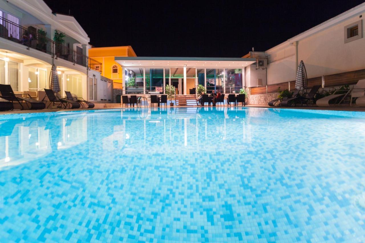 Spa Resort Luxury Apartments Budva Eksteriør billede